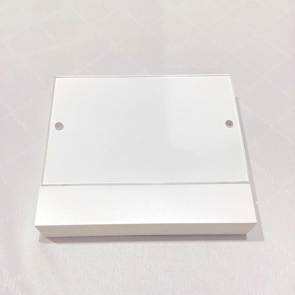 FREE White 4x6 Photo Frame Magnetic